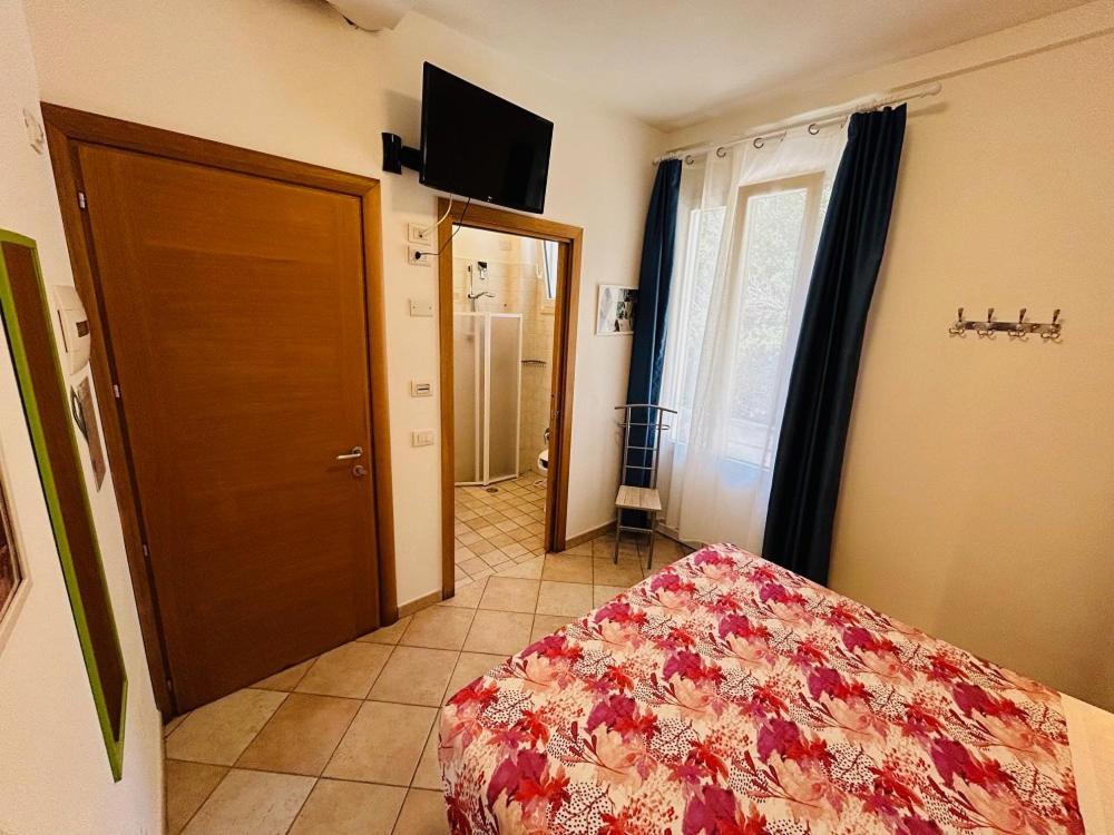סן וינצ'נזו Hotel Aurora מראה חיצוני תמונה